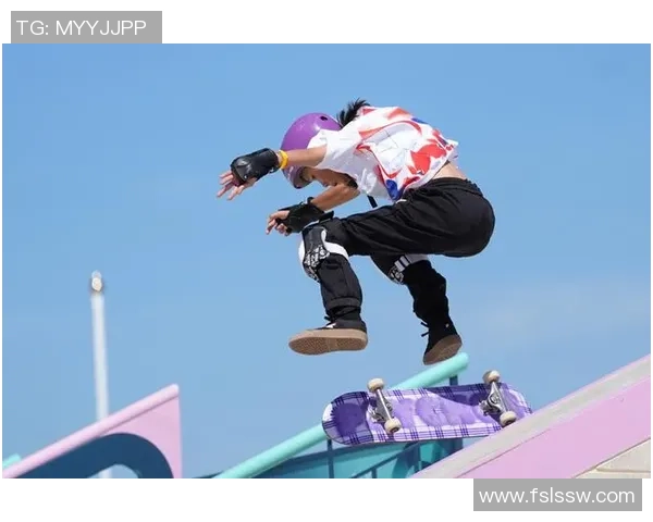 深圳攀岩队在滑板精英赛中的拼搏历程与荣耀瞬间分享 深圳攀岩队在滑板精英赛中的拼搏历程与荣耀瞬间分享