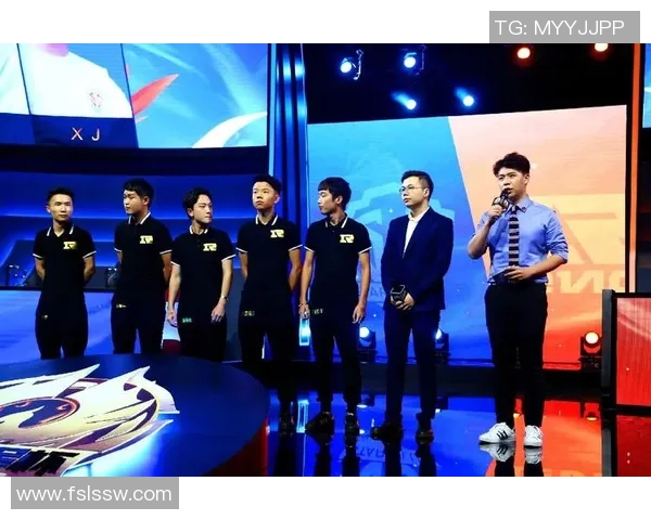 聚焦英雄联盟RNG战队的崛起与力量解析探讨电竞精神与团队合作的重要性