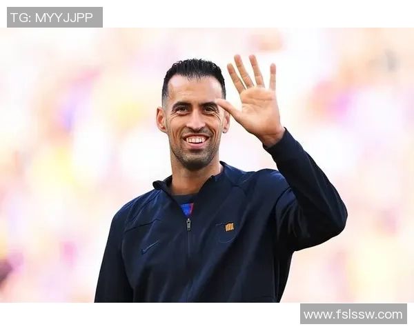 重生为超级足球明星逆袭人生的传奇旅程与荣耀之路 重生为超级足球明星逆袭人生的传奇旅程与荣耀之路